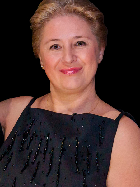Elena Petrova, co-founder of Cucineti, luxury kitchens in Marbella