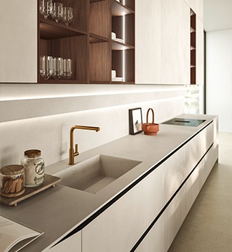 Snaidero Elementi White central island in a Marbella villa