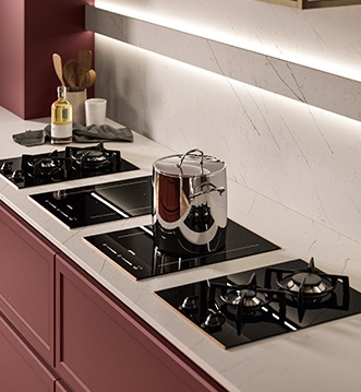 Snaidero Frame kitchen with round breakfast table
