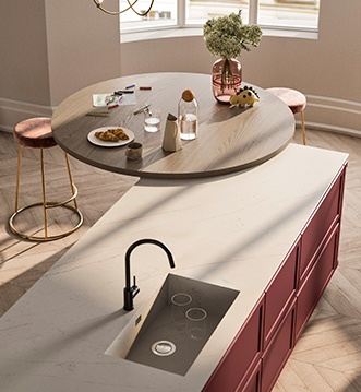 Snaidero Frame island kitchen in a Marbella villa