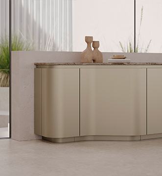 Snaidero Ola White kitchen with Dark Ash breakfast bar