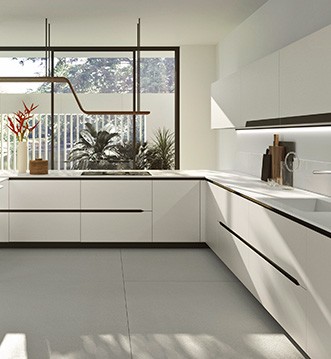 Snaidero Vision White Honey Galaxy quartz worktop