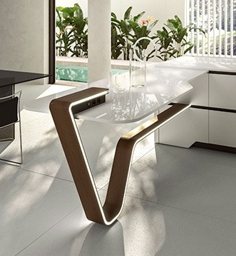 Snaidero Vision White island kitchen in a Marbella villa