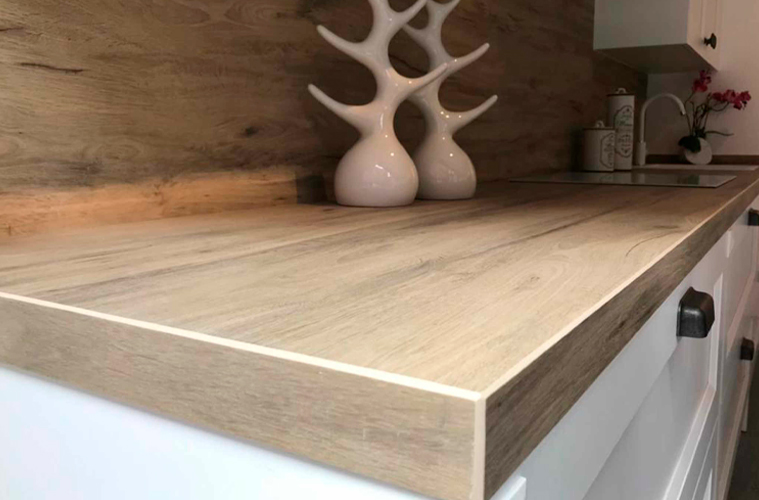 Laminam worktop in a bespoke Marbella kitchen